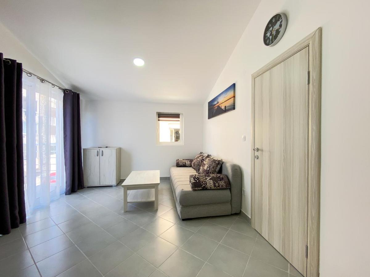 Apartments Monika Будва Екстер'єр фото