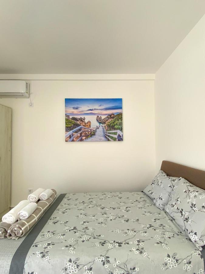 Apartments Monika Будва Екстер'єр фото