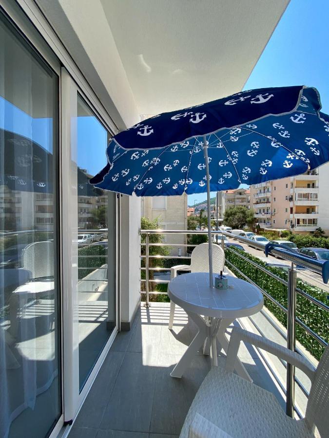 Apartments Monika Будва Екстер'єр фото