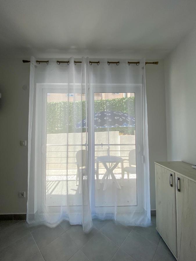 Apartments Monika Будва Екстер'єр фото
